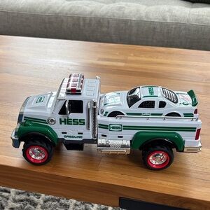Hess Green and White Toy Truck with Car 2011